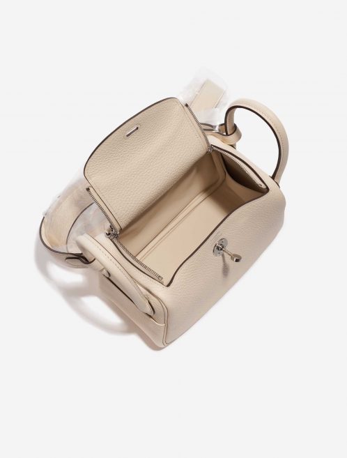 Pre-owned Hermès bag Lindy Mini Clemence Nata Beige, White Inside | Sell your designer bag on Saclab.com