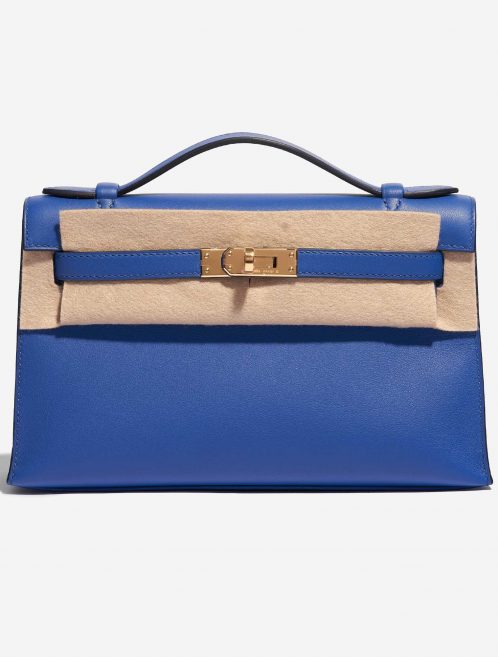 Pre-owned Hermès bag Kelly Pochette Swift Blue de France Blue Front Velt | Sell your designer bag on Saclab.com