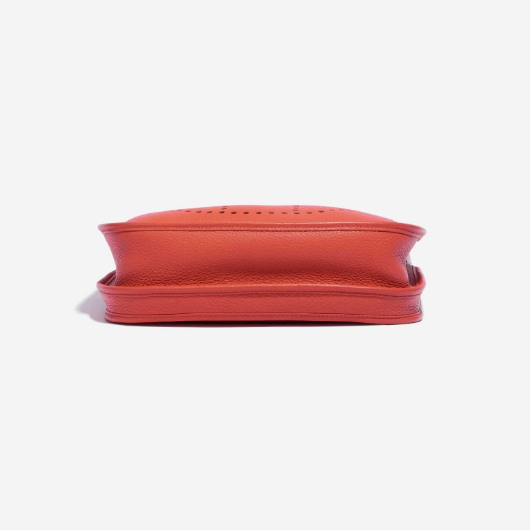 Pre-owned Hermès bag Evelyne 29 Clemence Rouge Pivoine Orange Bottom | Sell your designer bag on Saclab.com