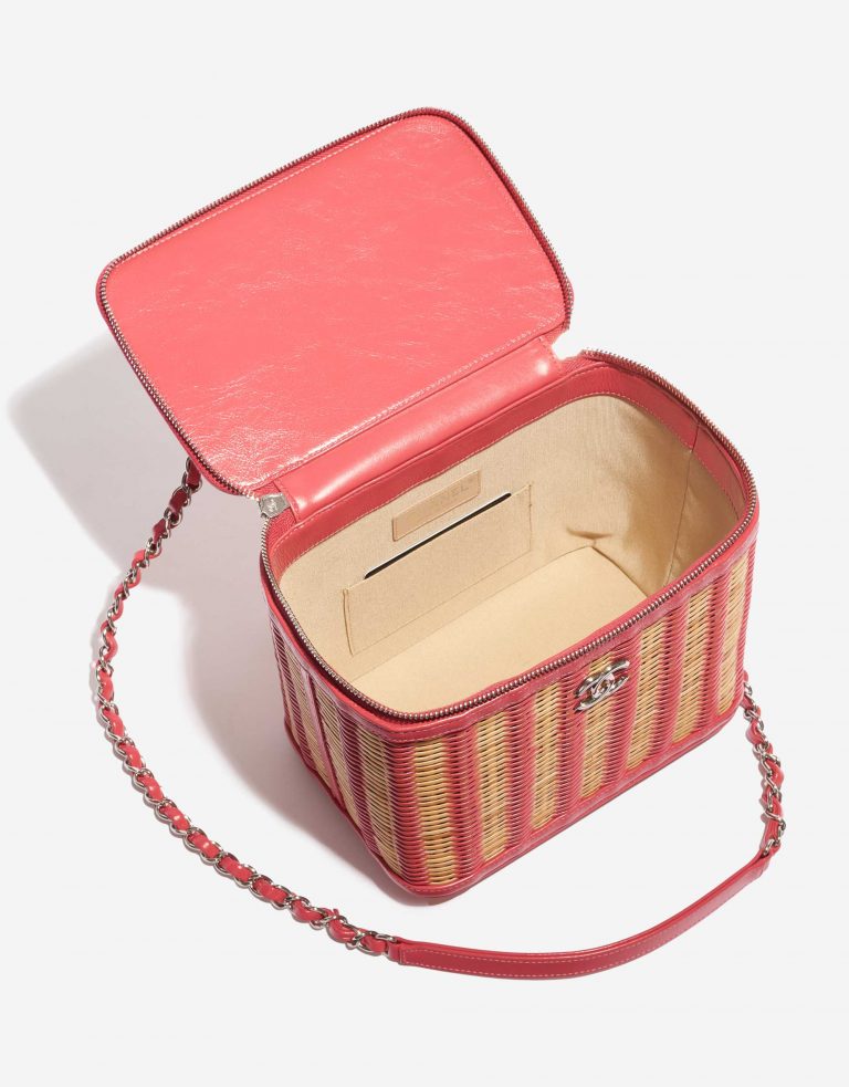 Pre-owned Chanel bag Vanity Medium Calf / Wicker Pink Beige, Pink Inside | Sell your designer bag on Saclab.com