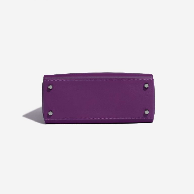 Pre-owned Hermès bag Kelly 25 Swift Anemone Violet Bottom | Sell your designer bag on Saclab.com