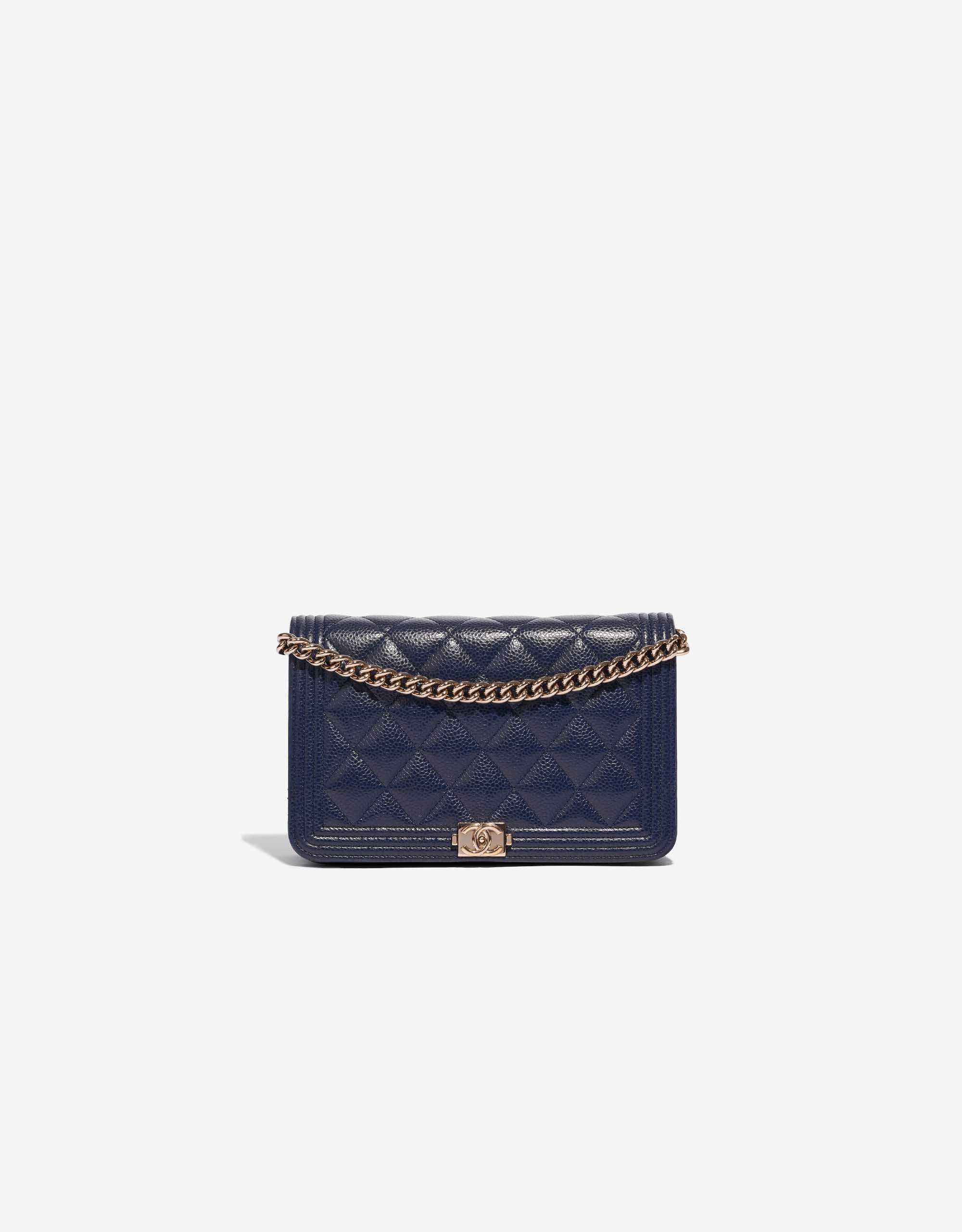 ショルダーバッグ・ポシェット × ヴィンテージ(中古) Chanel Caviar WOC Boy Mini Crossbody Bag Chanel Boy WOC Caviar Blue | SACLÀB