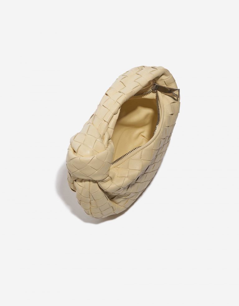 Pre-owned Bottega Veneta bag Jodie Mini Lamb Porridge Beige Inside | Sell your designer bag on Saclab.com