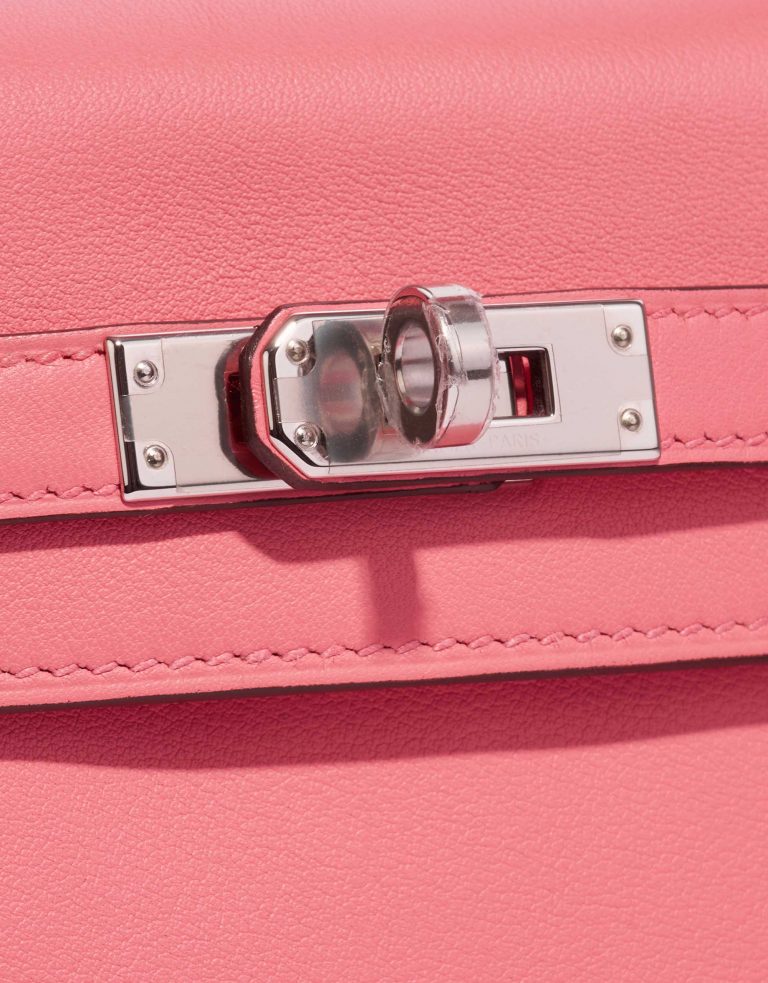 Pre-owned Hermès bag Kelly 25 Swift Rose d’Été Rose Front | Sell your designer bag on Saclab.com