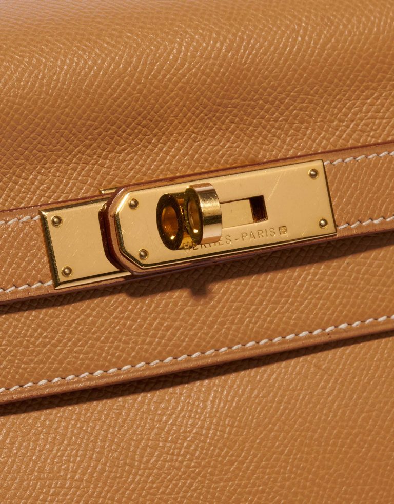 Pre-owned Hermès bag Kelly 35 Epsom Gold Brown Front | Sell your designer bag on Saclab.com