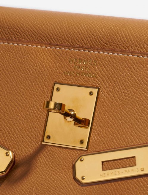 Pre-owned Hermès bag Kelly 35 Epsom Gold Brown Logo | Sell your designer bag on Saclab.com