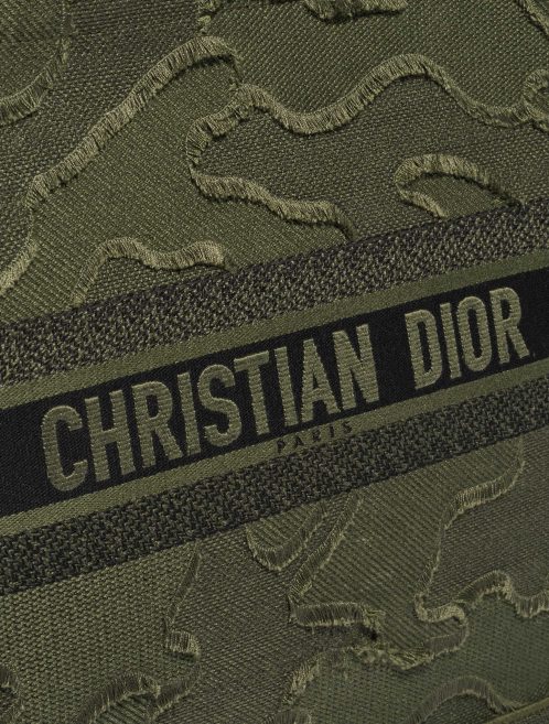 Pre-owned Dior bag Book Tote Large Camouflage Embroidery Canvas Green Green Detail | Sell your designer bag on Saclab.com