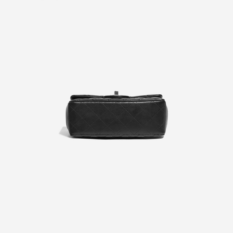 Pre-owned Chanel bag Timeless Mini Rectangular Lamb Black Black Bottom | Sell your designer bag on Saclab.com