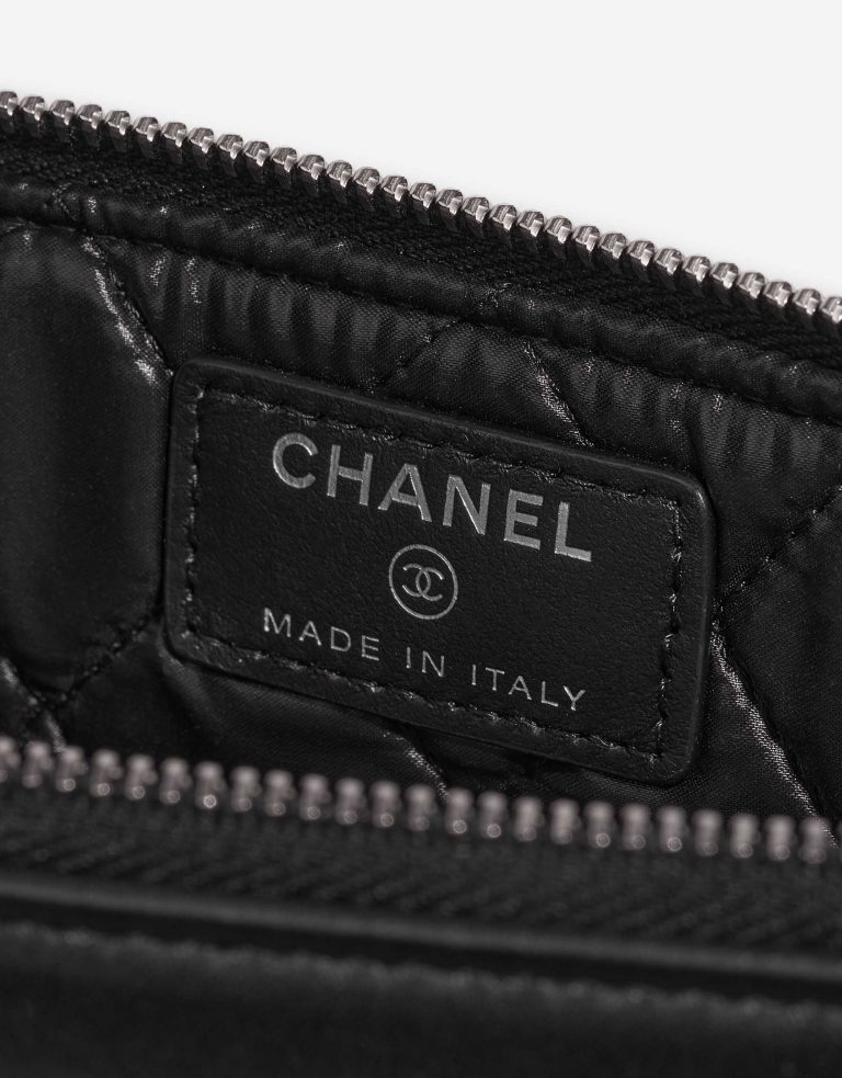 Pre-owned Chanel bag Keyboard Clutch Calf Black Black Logo | Sell your designer bag on Saclab.com
