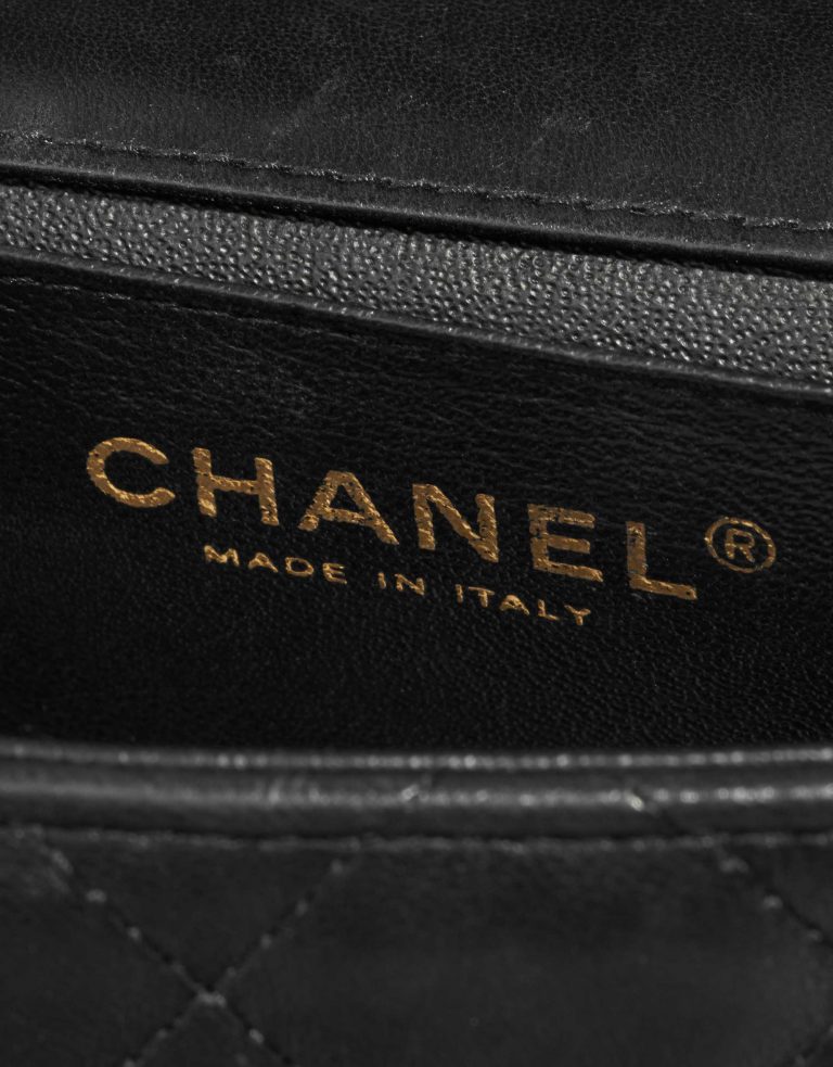 Pre-owned Chanel bag Victory Peace Flap Bag Mini Lamb Black Black Logo | Sell your designer bag on Saclab.com