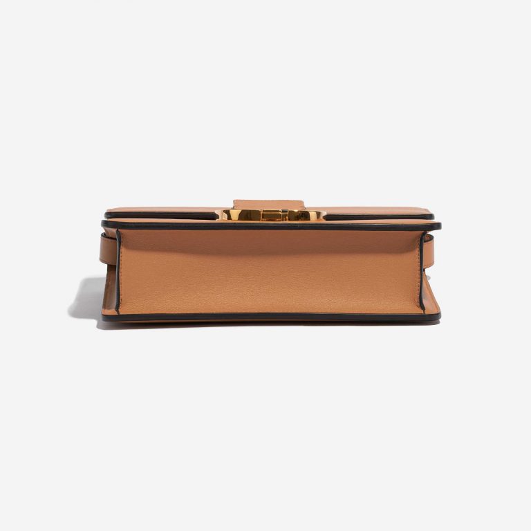 Pre-owned Dior bag 30 Montaigne Calf Beige Beige, Brown Bottom | Sell your designer bag on Saclab.com