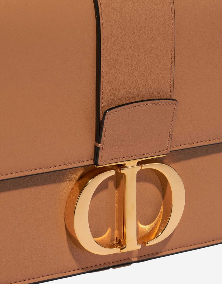 Pre-owned Dior bag 30 Montaigne Calf Beige Beige, Brown Closing System | Sell your designer bag on Saclab.com