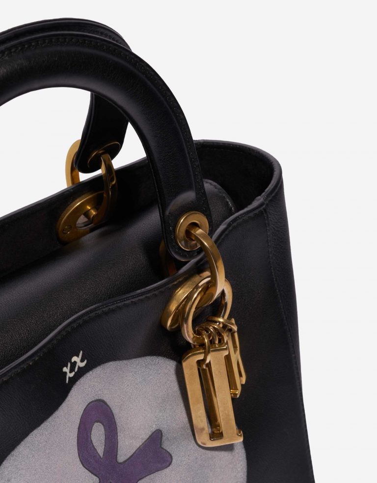 Pre-owned Dior bag Lady Medium Calf Black Black Detail | Sell your designer bag on Saclab.com
