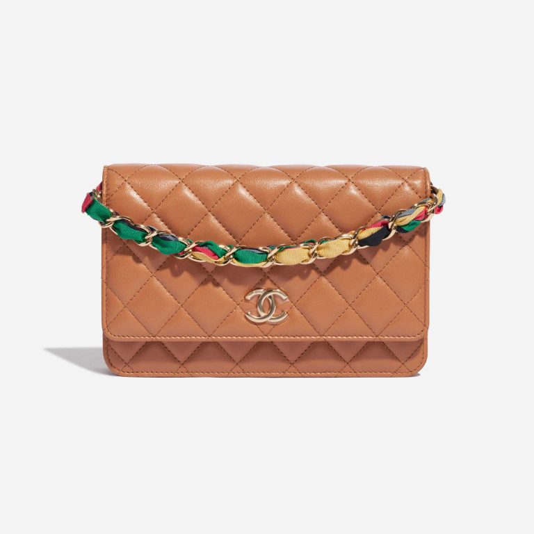 Pre-owned Chanel bag Timeless WOC Lamb Beige Beige Front | Sell your designer bag on Saclab.com