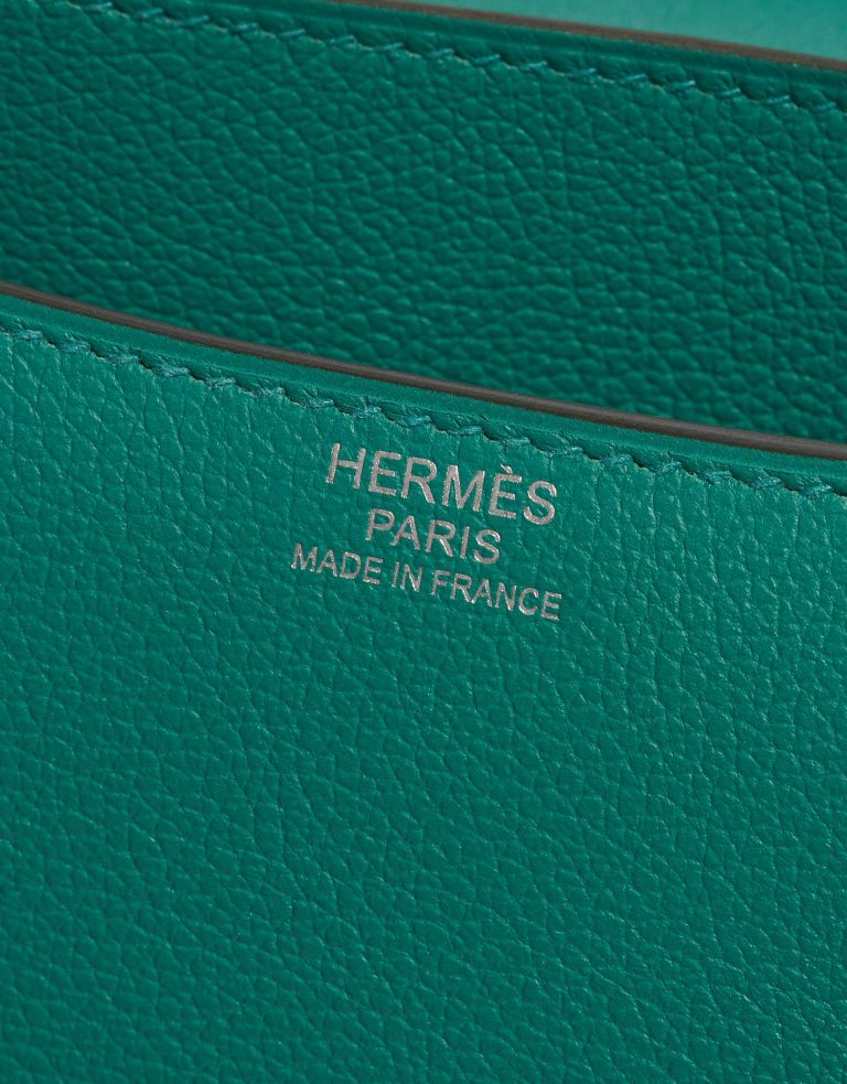 Pre-owned Hermès bag Constance 24 Evercolor Vert Verone Green Logo | Sell your designer bag on Saclab.com