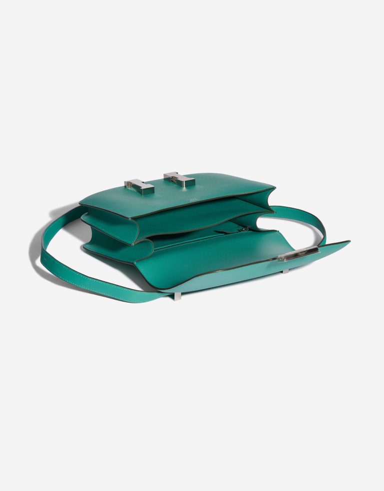 Pre-owned Hermès bag Constance 24 Evercolor Vert Verone Green Inside | Sell your designer bag on Saclab.com