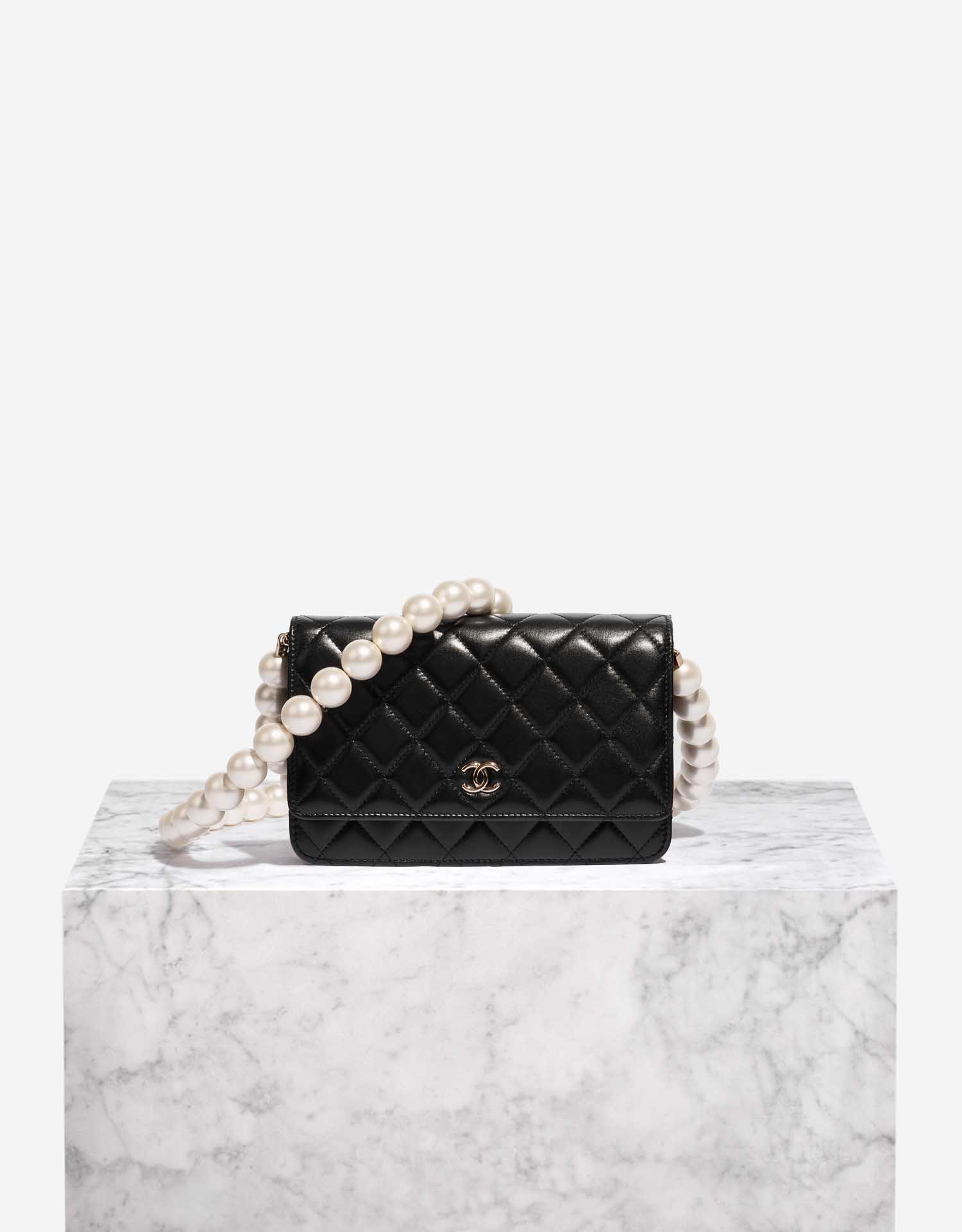 Chanel Timeless WOC Lambskin Black Big Pearls SACLÀB