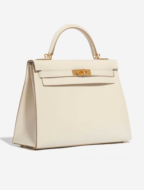 Pre-owned Hermès bag Kelly 32 Epsom Craie Grey Side Front | Sell your designer bag on Saclab.com