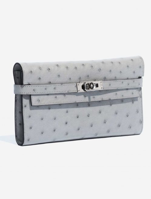 Pre-owned Hermès bag Kelly Wallet Ostrich Blue Glacier Blue Side Front | Sell your designer bag on Saclab.com
