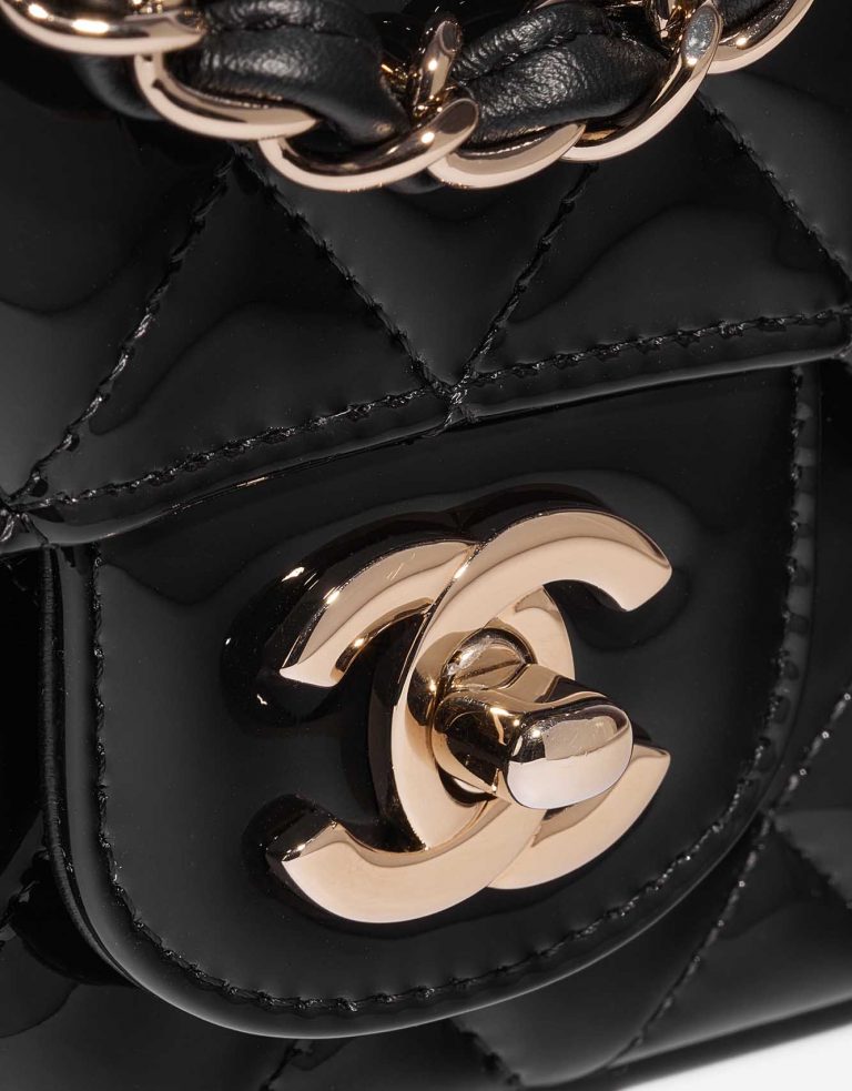 Pre-owned Chanel bag Timeless Mini Rectangular Patent Leather Black Black Front | Sell your designer bag on Saclab.com