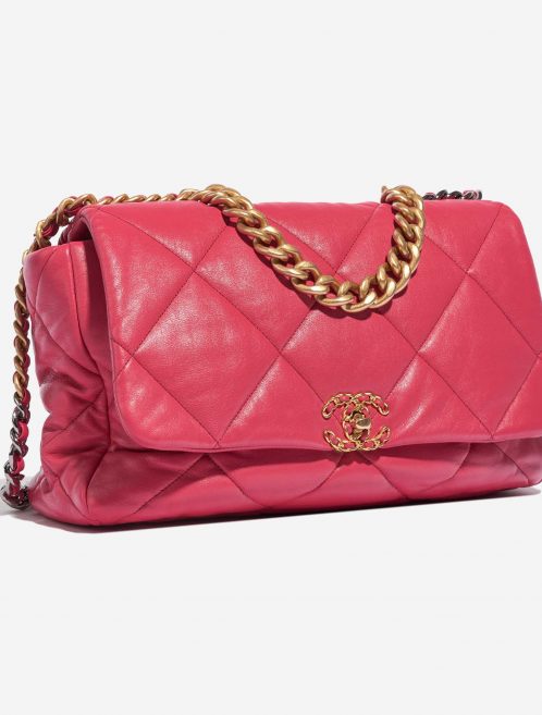 Pre-owned Chanel bag 19 Maxi Flap Bag Lamb Pink Pink Side Front | Sell your designer bag on Saclab.com