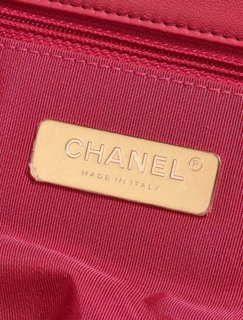 Pre-owned Chanel bag 19 Maxi Flap Bag Lamb Pink Pink Logo | Sell your designer bag on Saclab.com