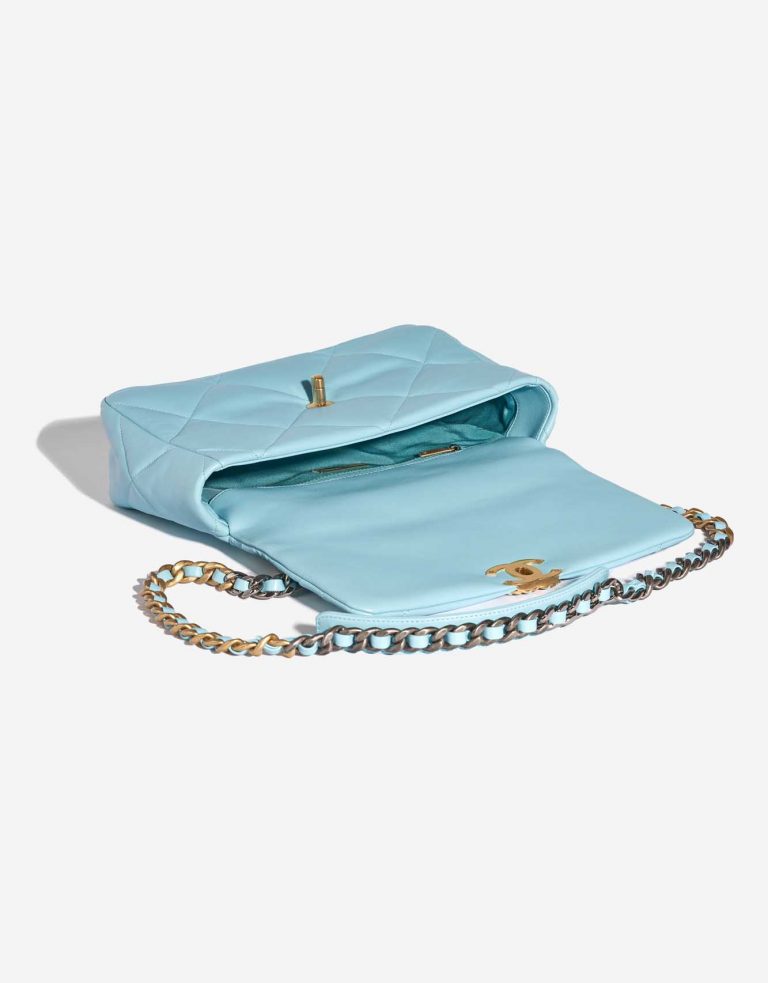 Pre-owned Chanel bag 19 Large Flap Bag Lamb Tiffany Blue Blue Inside | Sell your designer bag on Saclab.com