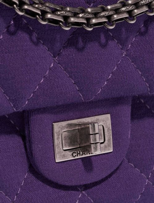 Pre-owned Chanel bag 2.55 Reissue 226 Cotton Purple Violet Closing System | Sell your designer bag on Saclab.com