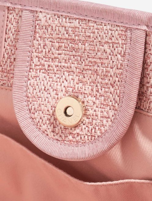 Pre-owned Chanel bag Deauville Medium Tweed Pink Pink Closing System | Sell your designer bag on Saclab.com