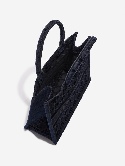 Pre-owned Dior bag Book Tote Medium Canvas / Velvet Navy Blue Black Inside | Sell your designer bag on Saclab.com
