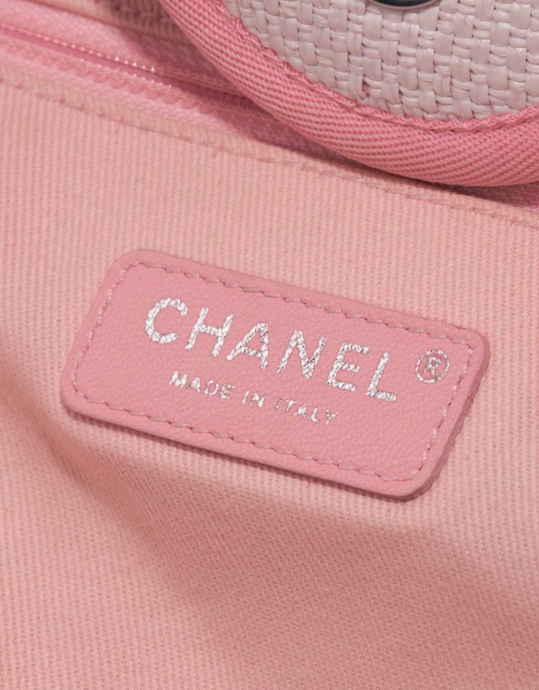 Pre-owned Chanel bag Deauville Medium Canvas Pink Pink Logo | Sell your designer bag on Saclab.com