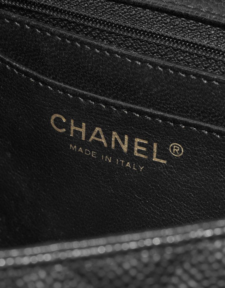 Pre-owned Chanel bag Timeless Jumbo Single Flap Caviar Black Black Logo | Sell your designer bag on Saclab.com