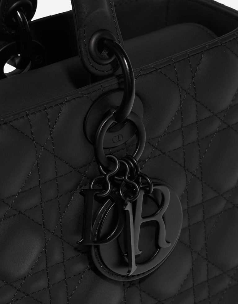 Pre-owned Dior bag Lady Large Calf Ultra Matte Black Black Closing System | Sell your designer bag on Saclab.com