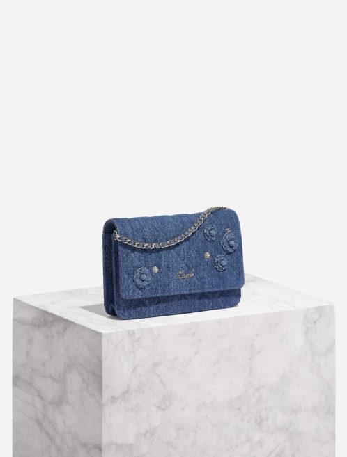 Pre-owned Chanel bag WOC Denim Blue Jeans Blue Side Front | Sell your designer bag on Saclab.com