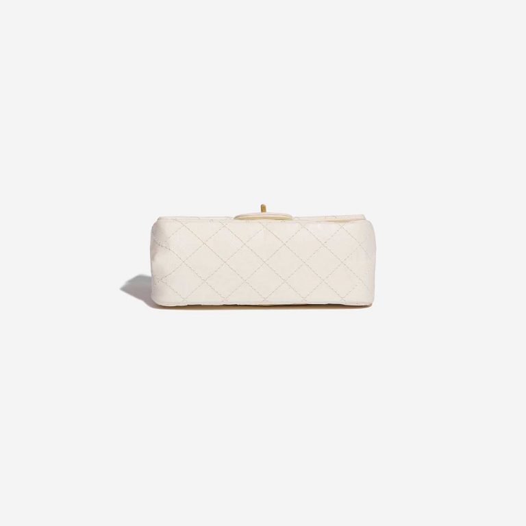 Pre-owned Chanel bag 2.55 Reissue Mini Aged Calfskin Ivory White Bottom | Sell your designer bag on Saclab.com