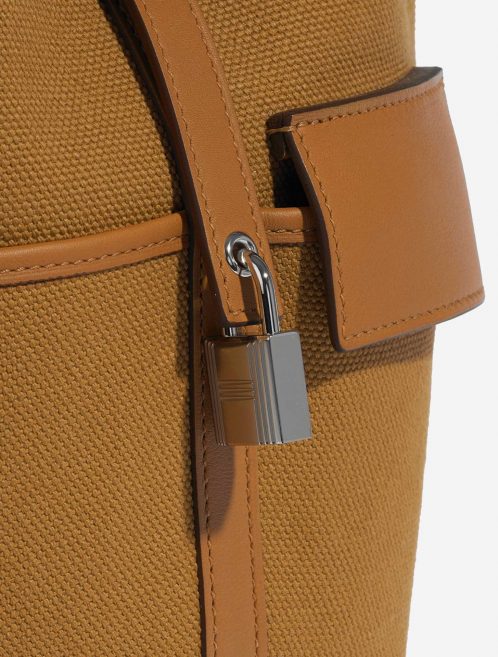 Pre-owned Hermès bag Picotin Cargo 18 Canvas Sesame Brown Closing System | Sell your designer bag on Saclab.com