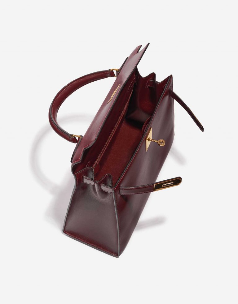 Pre-owned Hermès bag Kelly 28 Box Rouge H Red Inside | Sell your designer bag on Saclab.com