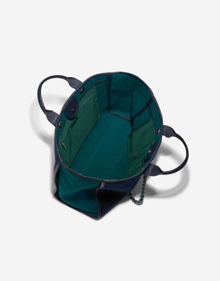 Pre-owned Chanel bag Deauville Large Wool Blue / Turquoise Blue | Sell your designer bag on Saclab.com