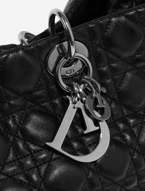 Pre-owned Dior bag Shopper Lamb Black Black Closing System | Sell your designer bag on Saclab.com