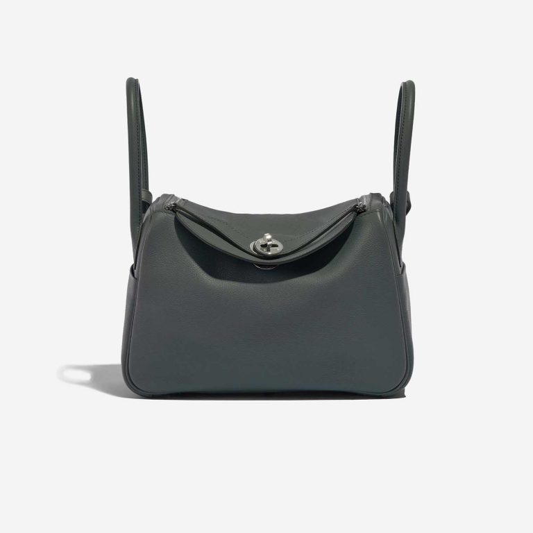 Pre-owned Hermès bag Lindy 26 Evercolor Vert Amande Green Front | Sell your designer bag on Saclab.com