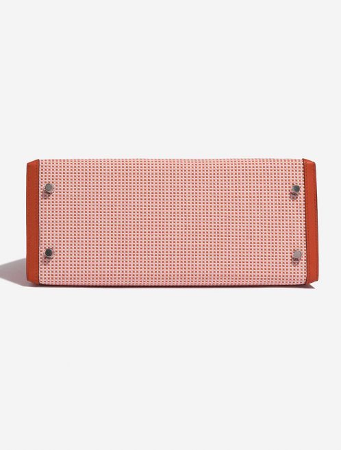 Pre-owned Hermès bag Kelly 28 Toile Quadrille / Swift Terre Battue / Mauve Sylvestre / Blanc Red, Rose, White Bottom | Sell your designer bag on Saclab.com