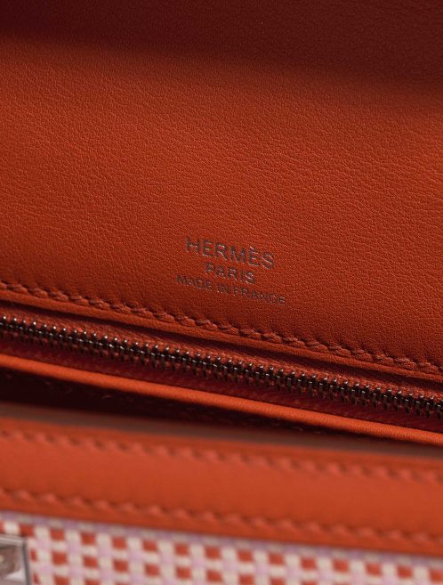 Pre-owned Hermès bag Kelly 28 Toile Quadrille / Swift Terre Battue / Mauve Sylvestre / Blanc Red, Rose, White Logo | Sell your designer bag on Saclab.com