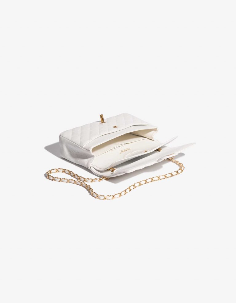 Pre-owned Chanel bag Timeless Medium Caviar White White Inside | Sell your designer bag on Saclab.com