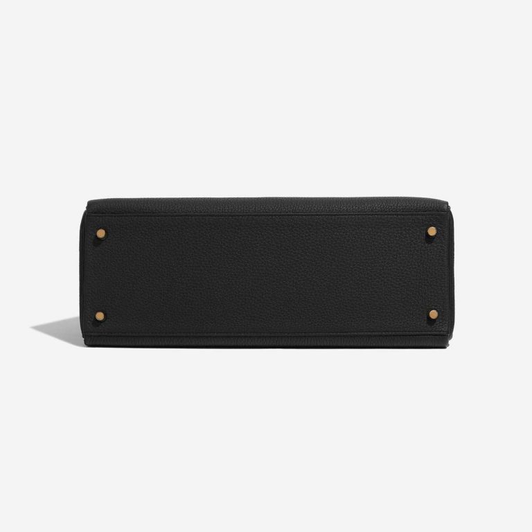 Pre-owned Hermès bag Kelly 35 Togo Black Black Bottom | Sell your designer bag on Saclab.com