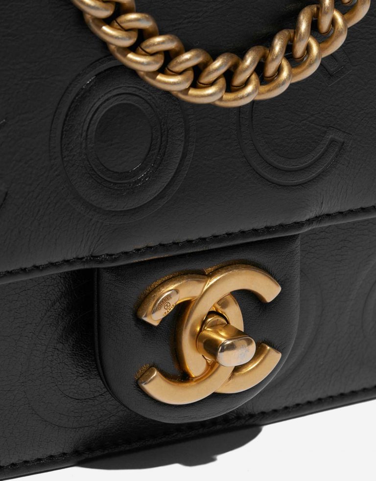 Pre-owned Chanel bag Timeless Small Calf Black Black Closing System | Sell your designer bag on Saclab.com
