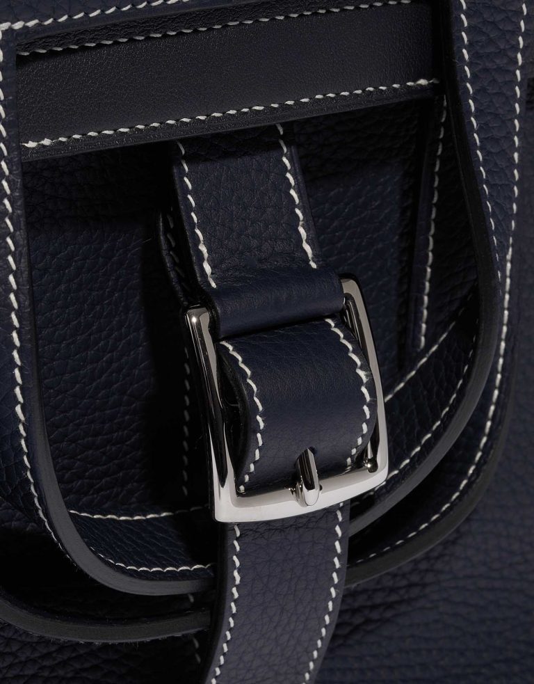 Pre-owned Hermès bag Halzan 31 Clemence Bleu Nuit / Black Black Front | Sell your designer bag on Saclab.com