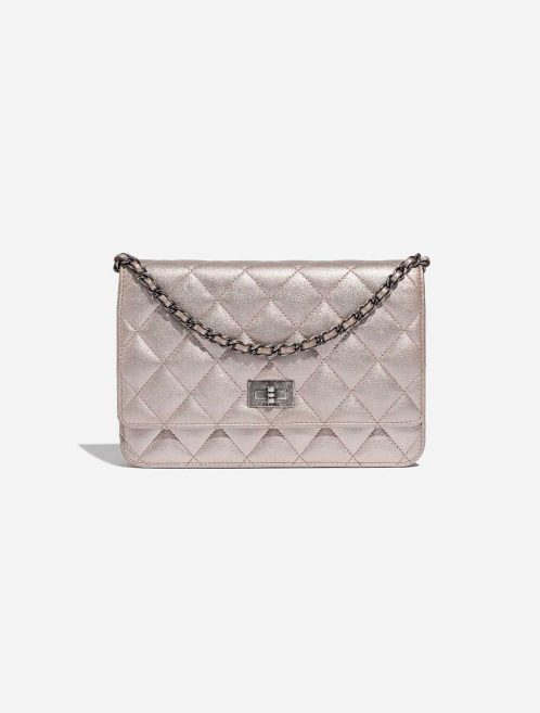 Pre-owned Chanel bag 2.55 Reissue WOC Lamb Gold Gold Front | Sell your designer bag on Saclab.com