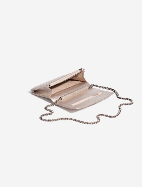 Pre-owned Chanel bag 2.55 Reissue WOC Lamb Gold Gold Inside | Sell your designer bag on Saclab.com