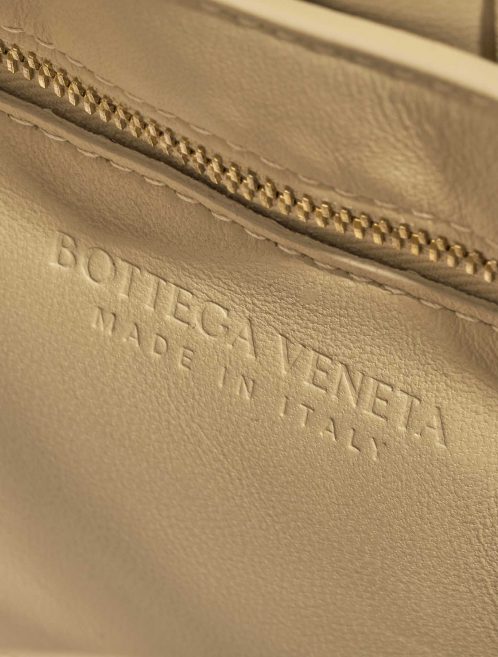 Pre-owned Bottega Veneta bag Cassette Calf Porridge Beige Logo | Sell your designer bag on Saclab.com