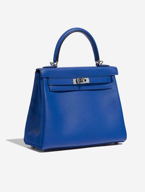 Pre-owned Hermès bag Kelly 25 Swift Blue France Blue Side Front | Sell your designer bag on Saclab.com